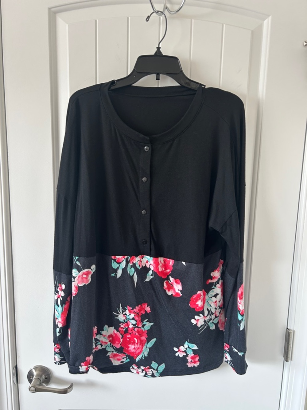 Black Floral Button-Front Long Sleeve Top